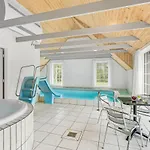 Beautiful Home In Ulfborg With Sauna 펜션