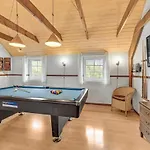 Beautiful Home In Ulfborg With Sauna 펜션 *