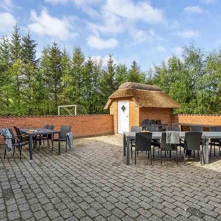 Stunning In With Sauna