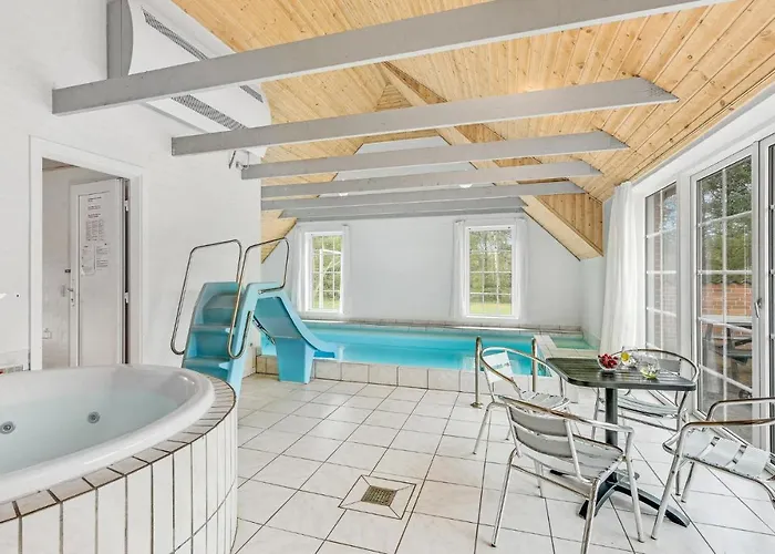 Stunning In With Sauna Дом отдыха